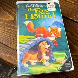 New/Sealed Walt Disney The Fox and the Hound
